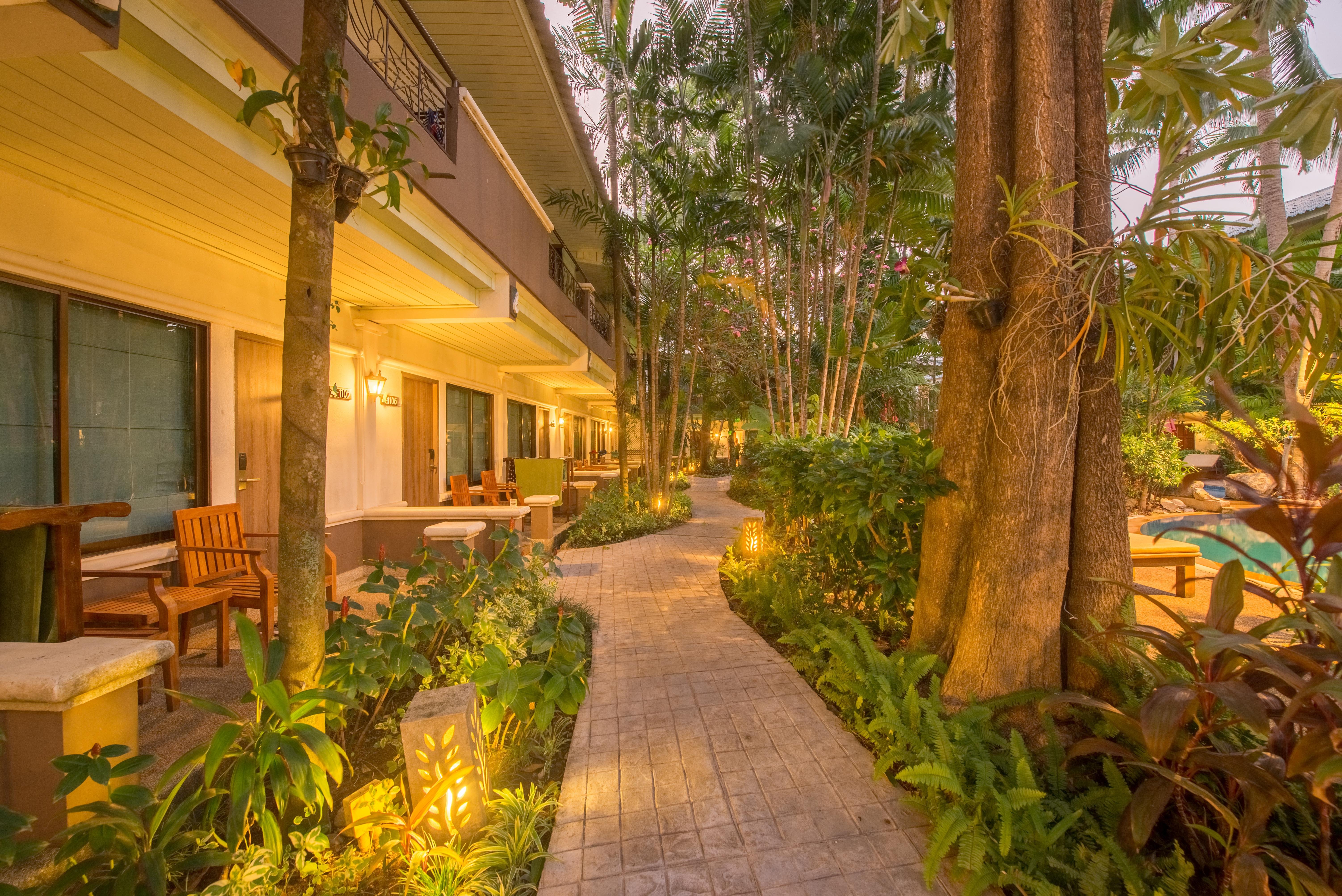 The Viridian Resort - Sha Plus Patong Exterior photo